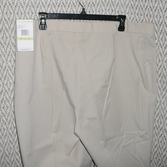 NWT Sag Harbor Capri Crop Pants 4-way Stretch Size 18W Pull-On Slimming - Picture 10 of 10